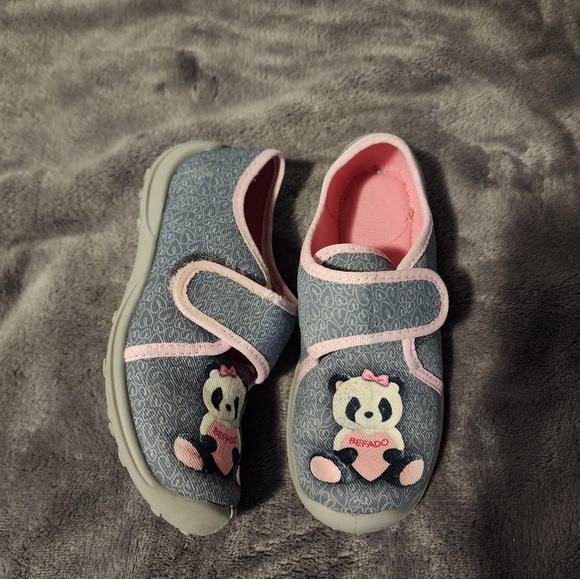 Kids Shoes Set of 3 - Picture 9 of 10